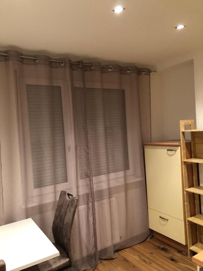 Nina Apartment Vídeňské Nové Město Exteriér fotografie
